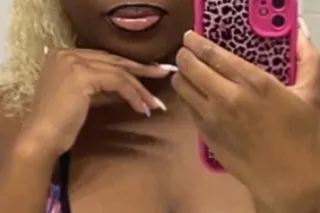 100$ special / 2 girl available💦😘 - Image 3