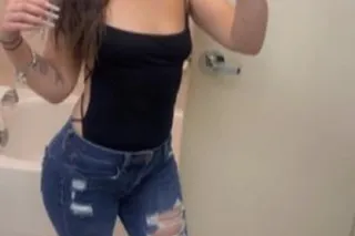 Cum show me some love while i give you a toe curling experience 🥰✨ - Image 5